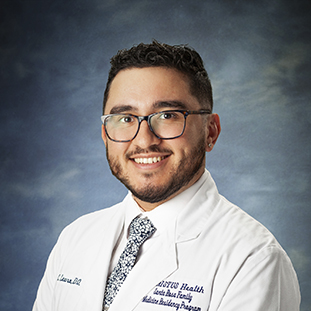 A headshot of Juan Leuro